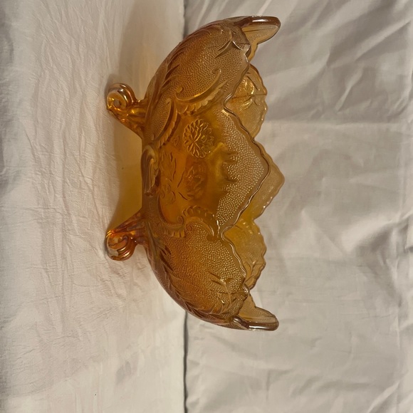 VTG. MARIGOLD CARNIVAL "JEANNETTE " IRIDESCENT 4 FOOTED FRUIT BOWL - Picture 2 of 10